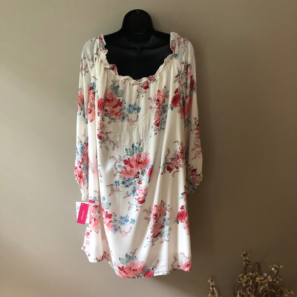 NWT Xhilaration Flower Tunic  Small - Picture 5 of 6